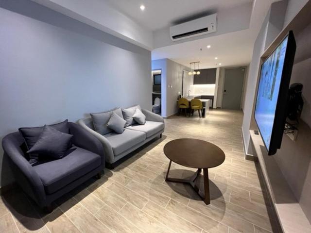 Amverton Cove Golf & Island Resort Banting  Exteriör bild