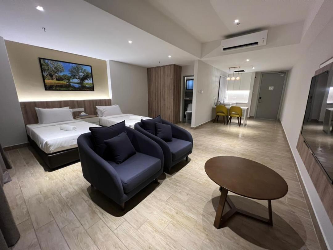Amverton Cove Golf & Island Resort Banting  Exteriör bild